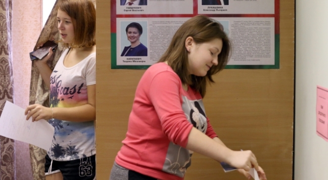 Białoruś: studenci głosują w wyborach przedterminowych