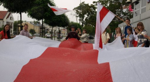 Protest przed ambasadą białoruską