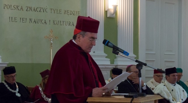 Kardynał Lluis Martinez Sistach doktorem honoris causa PWTW