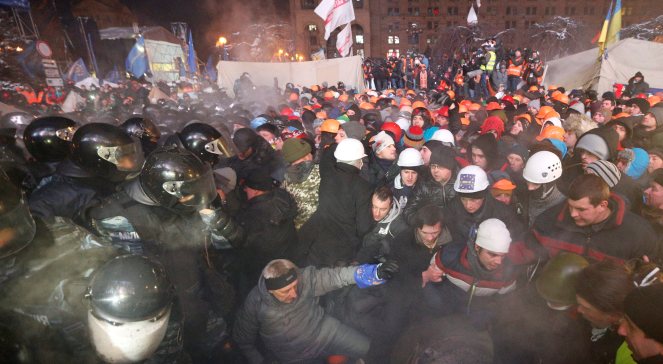 Kijów: demonstranci odparli atak milicji 