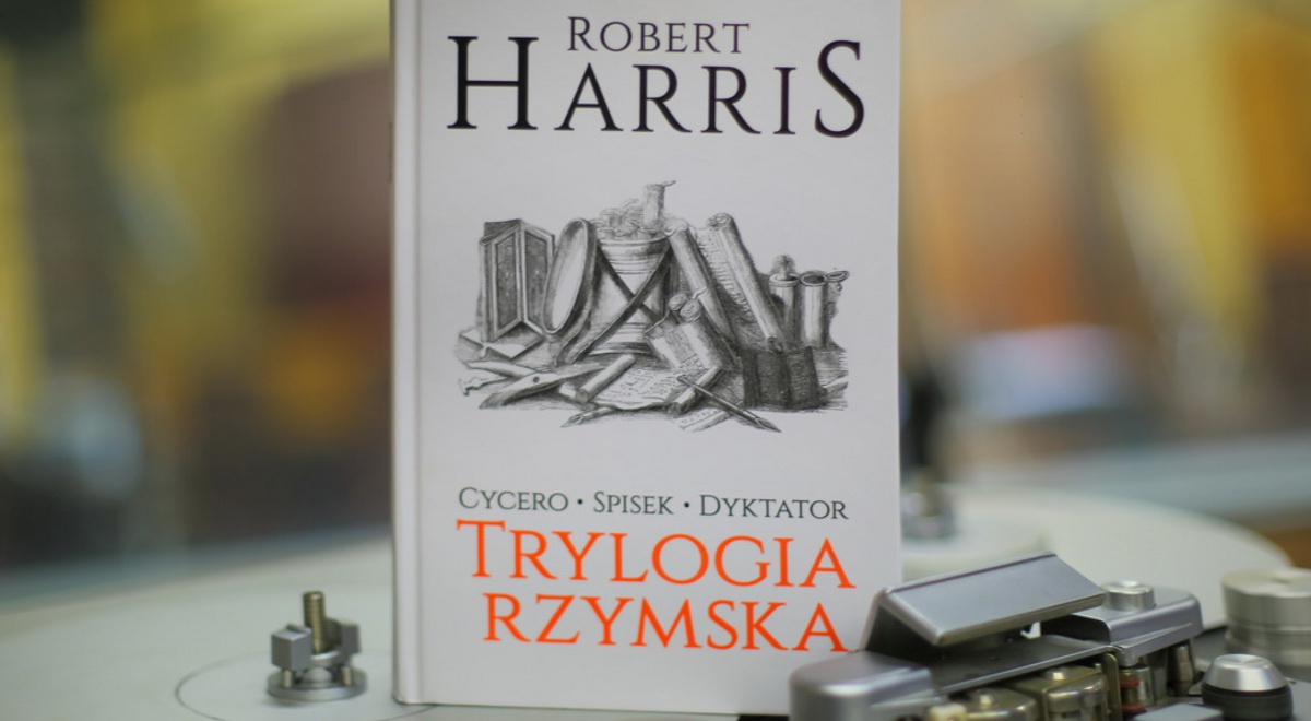 Marcin Hycnar czyta "Dyktatora"